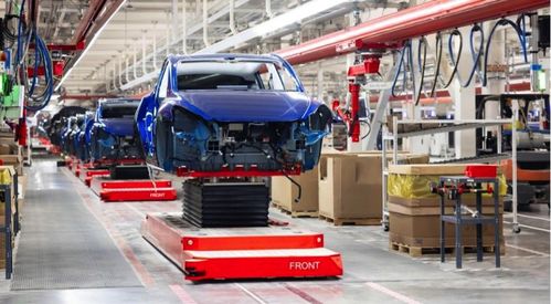 特斯拉橫跨三大洲6座工廠齊運轉(zhuǎn),馬斯克 明年是新產(chǎn)品大年